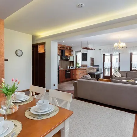 Centrum Wyjatkowy Przy Promenadzie Z Balkonem By Renters Appartement