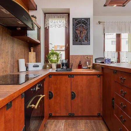 Centrum Wyjatkowy Przy Promenadzie Z Balkonem By Renters Appartement