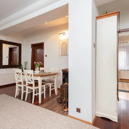 Centrum Wyjatkowy Przy Promenadzie Z Balkonem By Renters *