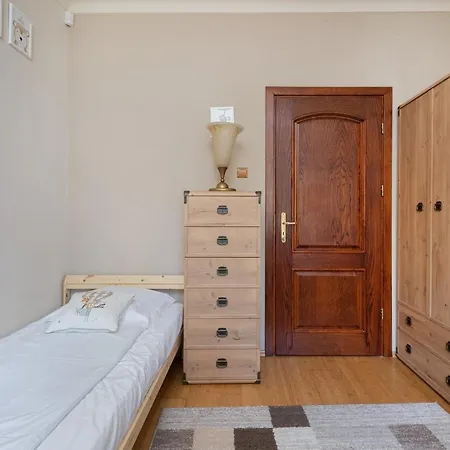 Centrum Wyjatkowy Przy Promenadzie Z Balkonem By Renters