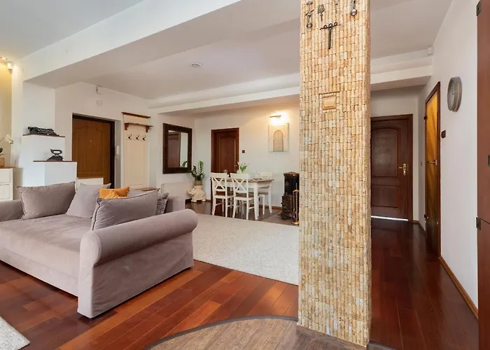 Centrum Wyjatkowy Przy Promenadzie Z Balkonem By Renters Lägenhet Gdynia