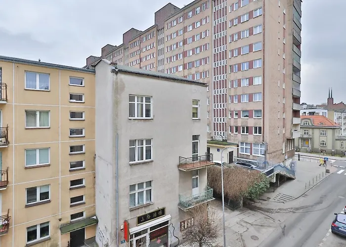 Lägenhet Centrum Wyjatkowy Przy Promenadzie Z Balkonem By Renters